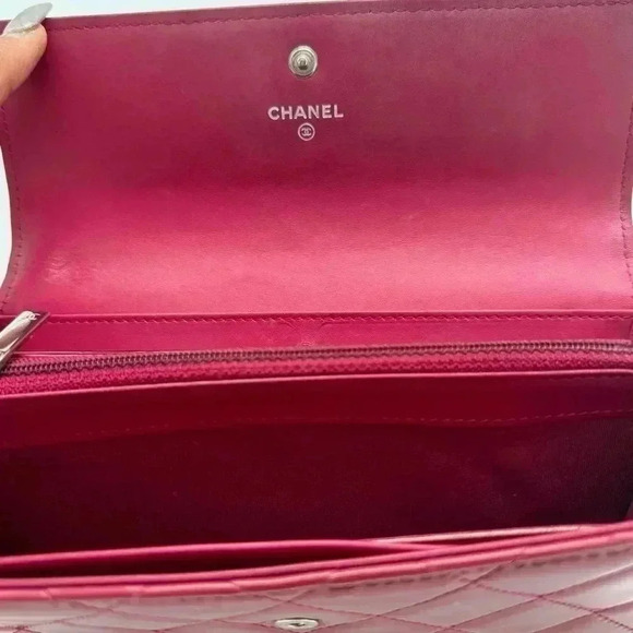 Authentic Chanel Patent Leather Wallet with FREE Gunmetal Chain and Wallet ins. - Picture 8 of 16